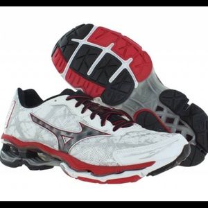 Mizuno Wave Creation 16